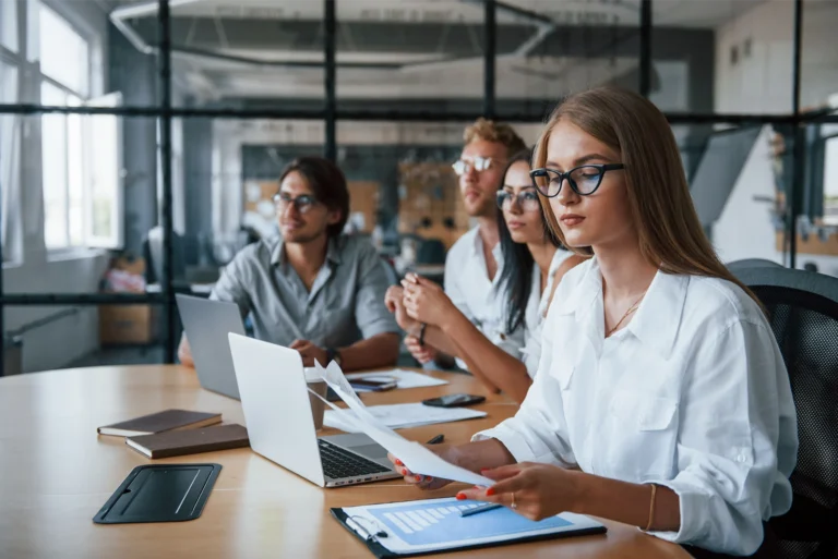 Luzan_Labour_Law-Services1